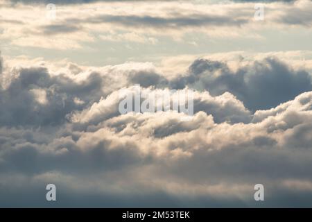 Nuvole la mattina presto Foto Stock