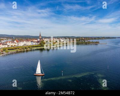 Veduta aerea della città di Radolfzell am Lake Costanza, distretto di Costanza, Baden-Wuerttemberg, Germania Foto Stock