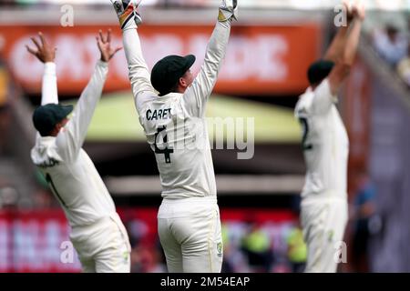 Melbourne, Australia, 26 dicembre 2022. Alex Carey dell'Australia festeggia durante il Boxing Day Test Match tra Australia e Sud Africa al Melbourne Cricket Ground il 26 dicembre 2022 a Melbourne, Australia. Credit: Dave Hewison/Speed Media/Alamy Live News Foto Stock