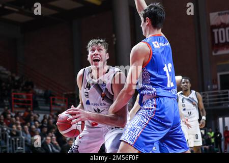 Italia Casale (al) 26-12-2022 Daum Mike durante la partita del Campionato Italiano di Basket A1 Bertram Derthona Basket Tortona vs NutriBullet Treviso (90-95) vince Treviso Credit: Norberto Maccagno/Alamy Live News Foto Stock