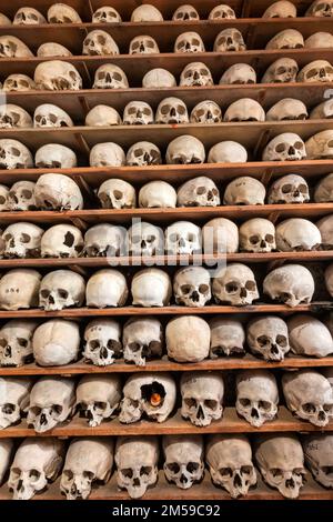 Inghilterra, Kent, Hythe, St.Leonard's Church, ossa umane nella cripta *** Caption locale *** UK, Regno Unito, Gran Bretagna, Inghilterra, inglese, Fr Foto Stock
