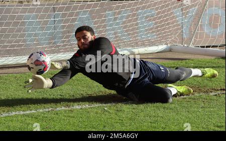 Aaron Chapman di Stevenage durante la partita di calcio della Lega due tra Leyton Orient contro Stevenage allo stadio di Brisbane Road, Londra il 27th dicembre , Foto Stock