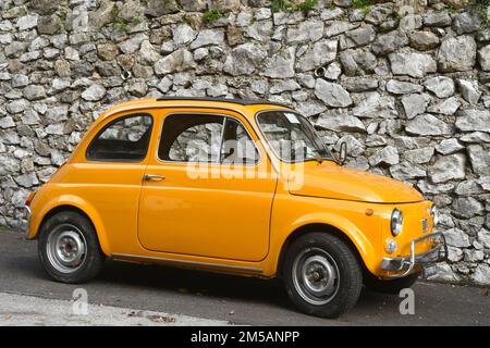 Fiat 500, auto classica, Italia Foto Stock