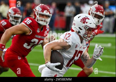 Washington state Cougars Wide Receiver Robert Ferrel (12) durante il LA Bowl Sabato, 17 dicembre 2022, a Inglewood, Calif. Lo Stato di Fresno sconfisse Wa Foto Stock