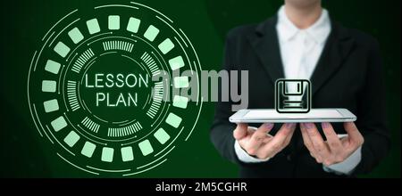 Cartello che mostra il piano della lezione. Parola scritta sulla descrizione dettagliata del corso di istruzione da parte di un insegnante Foto Stock