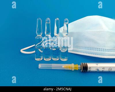 SUQIAN, CINA - 28 DICEMBRE 2022 - Illustrazione: Vaccinazione, Suqian, Provincia di Jiangsu, Cina, 28 dicembre 2022. Foto Stock