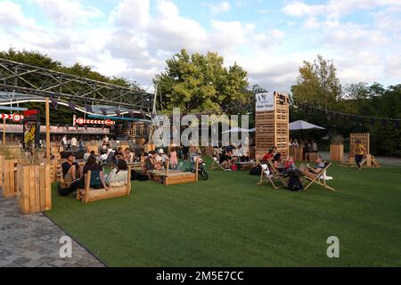 Francia, Parigi, Parc de la Villette, il parco ospita una delle più grandi concentrazioni di luoghi culturali di Parigi, tra cui la Cite des Sciences et d Foto Stock