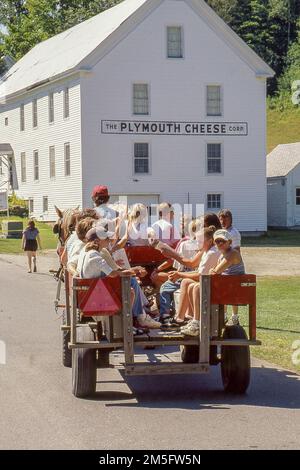 Carrozza a cavallo piena di turisti a Plymouth, Vermont, casa di Calvin Coolidge Foto Stock