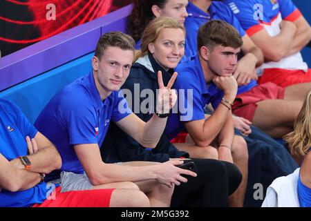 Sydney, Australia. 29th Dec, 2022. Jiri Lehecka e Petra Kvitova della Repubblica Ceca sorridono durante la United Cup al Sydney Olympic Park Tennis Centre di Sydney, Australia, il 29 dicembre 2022. Foto di Peter Dovgan. Solo per uso editoriale, licenza richiesta per uso commerciale. Non è utilizzabile nelle scommesse, nei giochi o nelle pubblicazioni di un singolo club/campionato/giocatore. Credit: UK Sports Pics Ltd/Alamy Live News Foto Stock