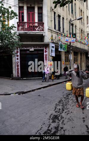 Lee Wah & Co.. Negozio di sarti a Bowbazar, Kolkata, India. Foto Stock