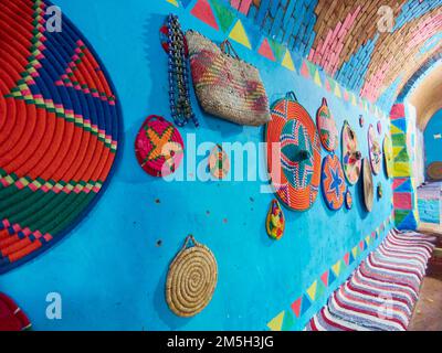 decorazioni tradizionali egiziane di una casa all'interno Foto Stock