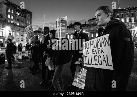 Immagini dall'evento Refugees Welcome tenutosi a George Square Glasgow Foto Stock