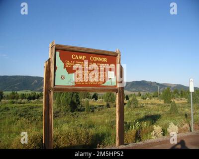 Pioneer Historic Byway - cartello interpretativo Camp Conner. Un cartello descrive la città vecchia di Soda Springs e la sua storia. La città è stata fondata dal col. P.E. Conner. Posizione: Soda Springs, Idaho (42,659° N 111,604° W) Foto Stock