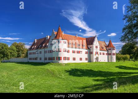 NEUBURG, GERMANIA - 5 SETTEMBRE: La casstle di caccia Gruenau vicino Neuburg, Germania il 5 settembre 2022. Foto Stock