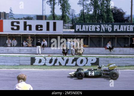 Jochen Rindt nella sua Lotus 69 alla gara europea di Formula 2 del 1970 sul circuito di Crystal Palace 25/5/1970 Foto Stock