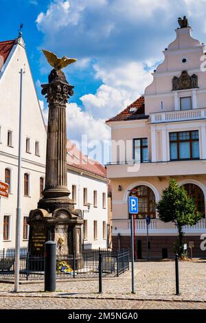 Colonna commemorativa per coloro che sono stati uccisi nella guerra franco-prussiana del 1870 71, Doberlug-Kirchhain, Brandeburgo, Germania Foto Stock