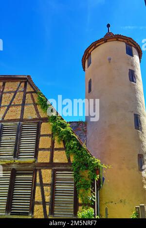 La Torre delle polveri è una vista nel centro storico di Rottenburg am Neckar. Rottenburg am Neckar, Tuebingen, Baden-Wuerttemberg, Germania Foto Stock