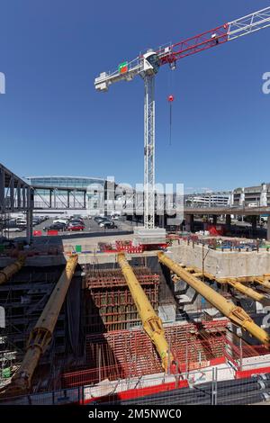 Cantiere della stazione metropolitana Duesseldorf Airport, U 81, ingegneria civile con impianti idraulici Groundforce, Nord Foto Stock