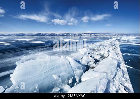 Lago Baikal, Isola di Olkhon, Parco Nazionale di Pribaikalsky, Provincia di Irkutsk, Siberia, Russia Foto Stock