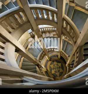 Municipio nuovo, vista interna, scala a chiocciola, Hannover, bassa Sassonia, Germania Foto Stock