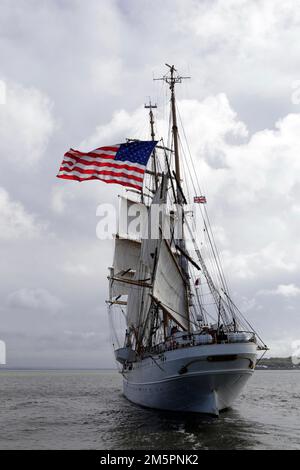 USCG Eagle nel Solent, vicino all'isola di Wight, Regno Unito, 2019 Foto Stock