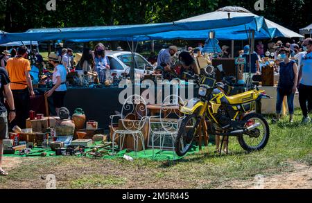 Fiera dell'antiquariato a Cardededeu, Barcellona, Catalogna, Spagna. Foto Stock