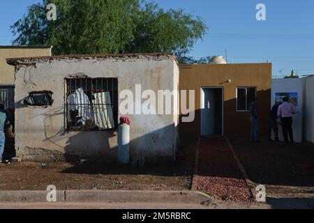 Piede di casa in colonia las minitas de Hermosillo, povertà (Foto di tiradorcuarto/NortePhoto) torta de casa en colonia las minitas de Hermosillo, pobreza (Foto di tiradorcuarto/NortePhoto) Foto Stock