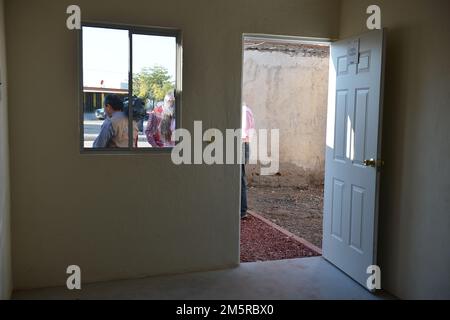 Piede di casa in colonia las minitas de Hermosillo, povertà (Foto di tiradorcuarto/NortePhoto) torta de casa en colonia las minitas de Hermosillo, pobreza (Foto di tiradorcuarto/NortePhoto) Foto Stock