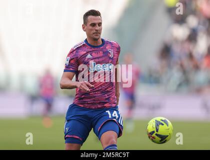 Torino, 30th dicembre 2022. Arkadiusz Milik di Juventus durante la partita amichevole allo stadio Allianz di Torino. Il credito per le immagini dovrebbe essere: Jonathan Moskrop / Sportimage Credit: Sportimage/Alamy Live News Foto Stock
