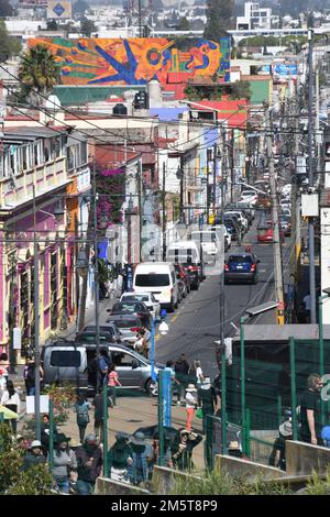 Cholula, Puebla, Stati Uniti. 10th Dec, 2022. Scene di strada a Cholula nello Stato di Puebla, Messico, sabato 10 dicembre 2022. (Credit Image: © Mark Hertzberg/ZUMA Press Wire) Foto Stock