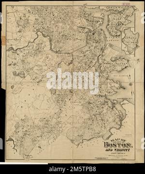 Mappa della città di Boston e dintorni. Orientato con nord verso l'alto a sinistra. Cerchi disegnati a intervalli di 1/2 miglia. Include l'inserto di Breed's Island. 'Pubblicato per l'elenco di Boston.'... , Massachusetts , Suffolk , contea , Boston Foto Stock