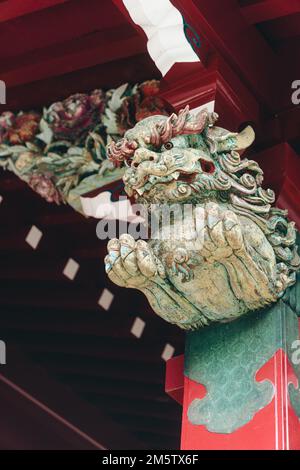 Scultura in pietra delle bestie di Hikyu in un tempio di Hakone Foto Stock