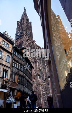 Cathédrale de Notre-Dame de Strasbourg, Strasburgo, Alsazia, Francia Foto Stock
