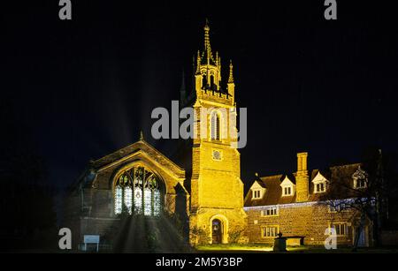 Woburn città di notte. Foto Stock