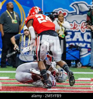 Atlanta, Georgia, Stati Uniti. 31st Dec, 2022. Durante la prima metà del 2022 Chick-fil-a Peach Bowl allo stadio Mercedes-Benz di Atlanta, Georgia. (Scott Kinser/CSM). Credit: csm/Alamy Live News Foto Stock