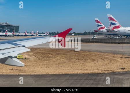 Partenza dall'aeroporto di Heathrow Foto Stock
