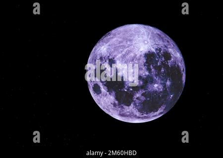 La luna. Per le linee guida sull'utilizzo della NASA: Fare riferimento a https://www.nasa.gov/multimedia/guidelines/index.htm Foto Stock