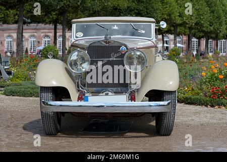 Auto classica Hispano Suiza H6B, Cabriolet Spohn, Spagna 1932, Svizzera 1932, 6 cilindri, 7. 982 ccm, 180 cv, 4 velocità, overdrive, 2. 250 kg, 160 km Foto Stock