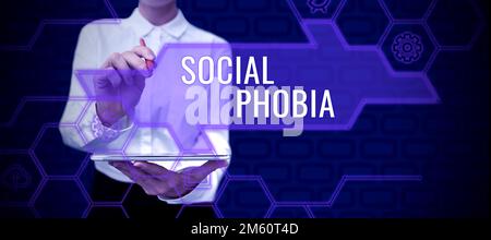 Segno di testo che mostra la fobia sociale. Parola per la paura schiacciante di situazioni sociali che sono dolorose Foto Stock