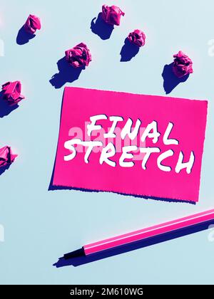 Didascalia concettuale estensione finale. Foto concettuale ultima tappa finale finale finale finale finale finale anno finale Foto Stock
