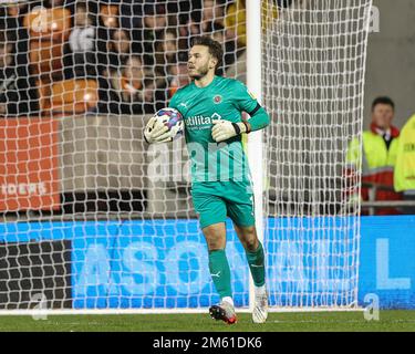 Blackpool, Regno Unito. 01st Jan, 2023. Chris Maxwell #1 di Blackpool durante la partita Sky Bet Championship Blackpool vs Sunderland a Bloomfield Road, Blackpool, Regno Unito, 1st gennaio 2023 (Foto di Mark Cosgrove/News Images) a Blackpool, Regno Unito il 1/1/2023. (Foto di Mark Cosgrove/News Images/Sipa USA) Credit: Sipa USA/Alamy Live News Foto Stock