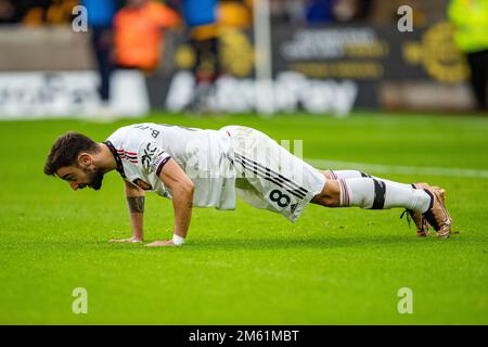 Wolverhampton, Regno Unito. 31st dicembre 2022. Bruno Fernandes del Manchester United durante la partita della Premier League tra Wolverhampton Wanderers e il Manchester United a Molineux, Wolverhampton, sabato 31st dicembre 2022. (Credit: Gustavo Pantano | MI News ) Credit: MI News & Sport /Alamy Live News Foto Stock