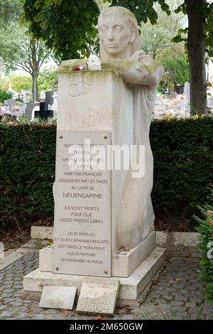 Francia, Parigi, il cimitero di Pere Lachaise è il più grande cimitero di Parigi e la necropoli più visitata del mondo. È inoltre il luogo di tre worl Foto Stock