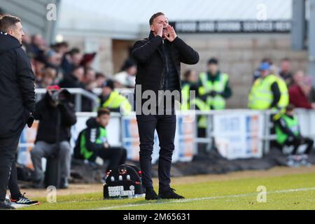 Northampton, Regno Unito. 2nd gennaio 2023. Richie Wellens, manager di Leyton Orient, durante la prima metà della partita della Sky Bet League 2 tra Northampton Town e Leyton Orient, presso il PTS Academy Stadium di Northampton, lunedì 2nd gennaio 2023. (Credit: John Cripps | MI News) Credit: MI News & Sport /Alamy Live News Foto Stock