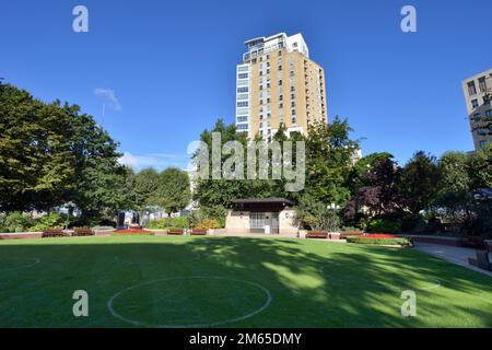 Westferry Circus Garden, Canary Riverside, Docklands, East London, Regno Unito Foto Stock