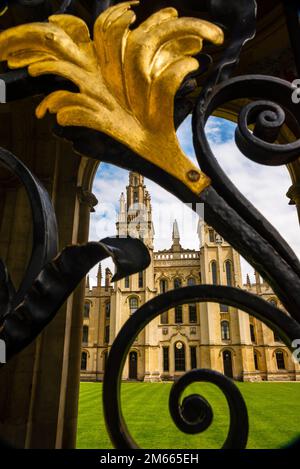 All Souls College, Università di Oxford, Oxford, Inghilterra. Foto Stock