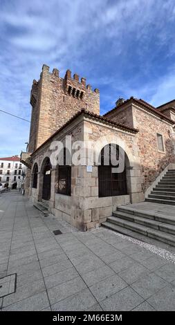 Torre Bujaco nella piazza principale di Cáceres Foto Stock