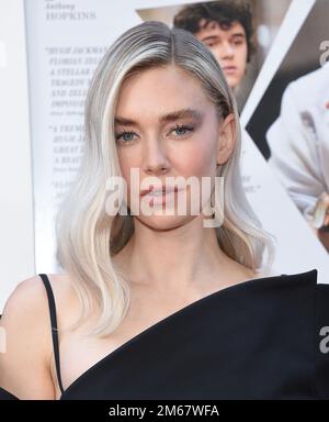 L'attrice britannica Vanessa Kirby al AFI Fest 2022-The Son premiere al TCL Chinese Theatre di Hollywood, California, il 04 novembre 2022. © OConnor/AFF-USA.com Foto Stock