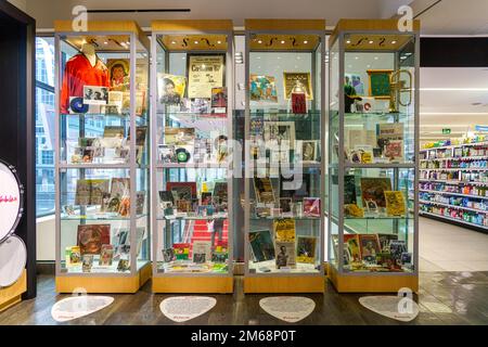 Museo della Musica di Friar all'interno del Shopper's Drug Mart situato in Yonge-Dundas Square. Foto Stock