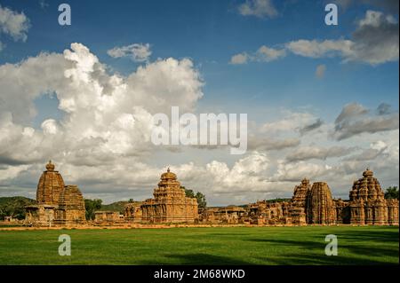 06 giu 2008 complesso del tempio di Pattadakal, sito patrimonio mondiale dell'UNESCO, Karnataka, India Foto Stock